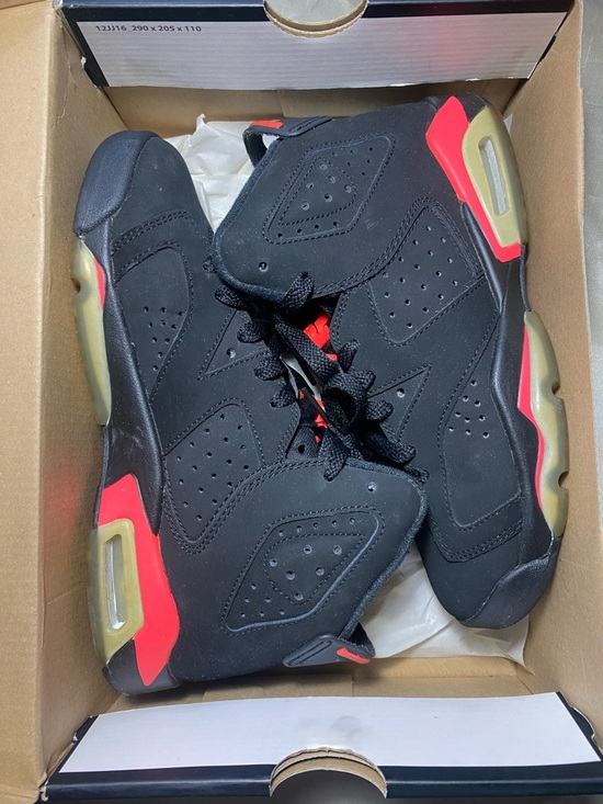 Air Jordan 6 Retro BG Black Infrared 23 Size 4.5Y Youth w/ Box Clean